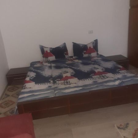 Rover Apartment Cluj-Napoca Ngoại thất bức ảnh